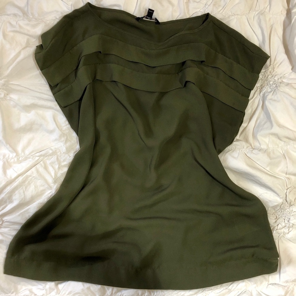 Ruffled Top